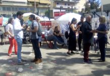 Το ελεύθερο δημοσιογραφικό μας δίκτυο tmppess ήταν σε όλα τα εκλογικά κέντρα της ΝΕΑΣ ΙΩΝΙΑΣ από το πρωί ως και το βράδυ και σας δίνει ένα πλήρης Φωτορεπόρταζ που επιμεληθήκαν ο Γιάννης Βέλλης και ο Χρήστος Μακαρώνης.