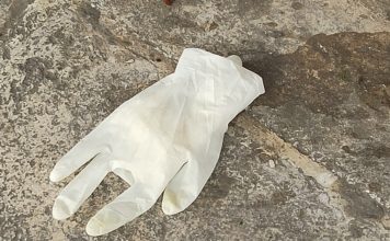 Τα γάντια μιας χρήσης και η απλόχερη επιπολαιότητα Του Γιάννη Βέλλη, δημοσιογράφου – φωτορεπόρτερ