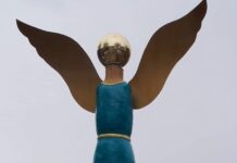 TMPRESS: ΕΡΩΤΗΜΑΤΑ ΓΙΑ ΤΗΝ Κα ΓΚΕΛΛΥ ΣΑΚΚΑΛΟΓΛΟΥ